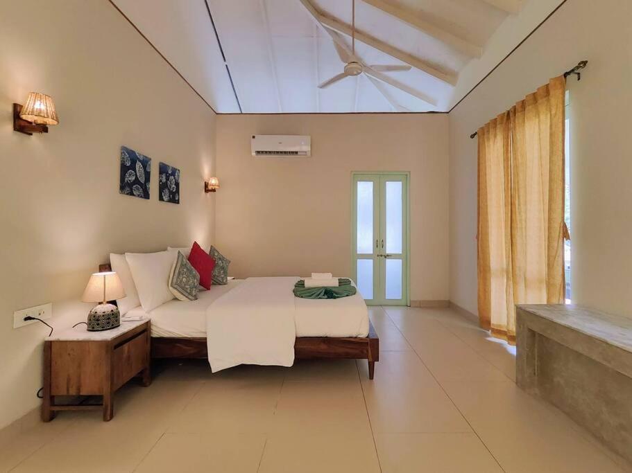 Barcelona Villas At Love Story Siolim- 3Bhk Private Pool Villas Exterior foto