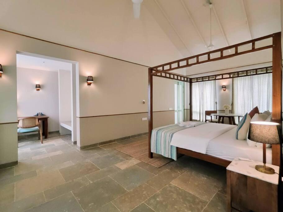 Barcelona Villas At Love Story Siolim- 3Bhk Private Pool Villas Exterior foto
