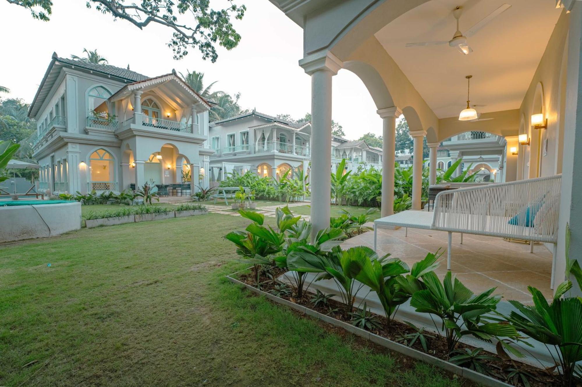 Barcelona Villas At Love Story Siolim- 3Bhk Private Pool Villas Exterior foto